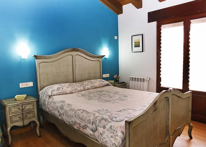 艾尔林孔德尔塔拉比拉旅馆 *