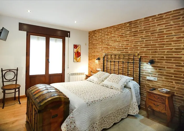 艾尔林孔德尔塔拉比拉旅馆